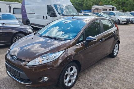 Ford Fiesta 43.000 km 6.300 &euro; Bremerhaven 27576