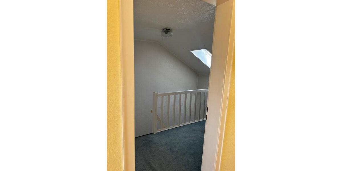 Reihenhaus Bremerhaven Schiffdorferdamm - 5 Zimmer, 130 m&sup2;, 250.000&euro; | Angebot:26112105