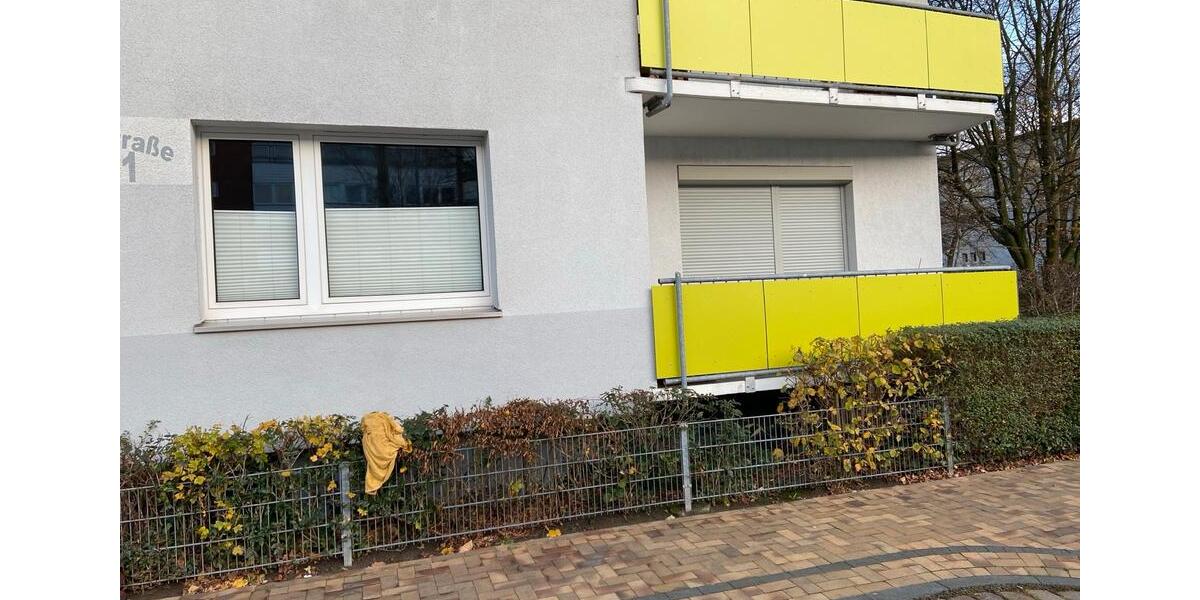 Erdgeschoßwohnung Bremerhaven Mitte - 2.5 Zimmer, 65 m&sup2;, 730&euro; | Angebot:24463240