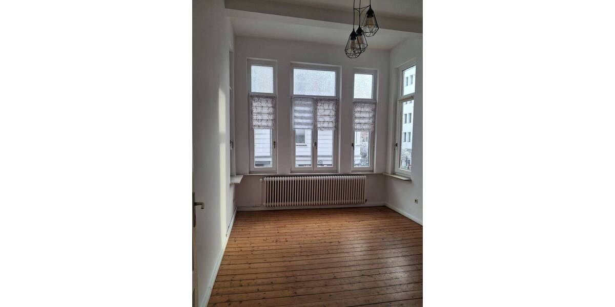 Etagenwohnung Bremerhaven Mitte - 3 Zimmer, 65 m&sup2;, 600&euro; | Angebot:26657017