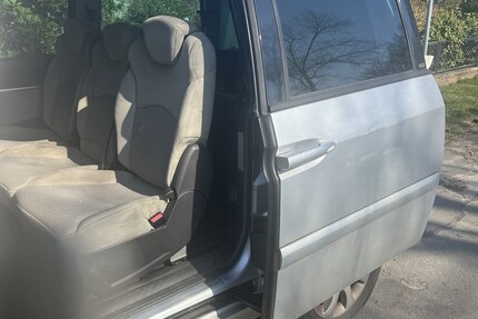 Peugeot 807 213.805 km 1.100 € Bremen 28195