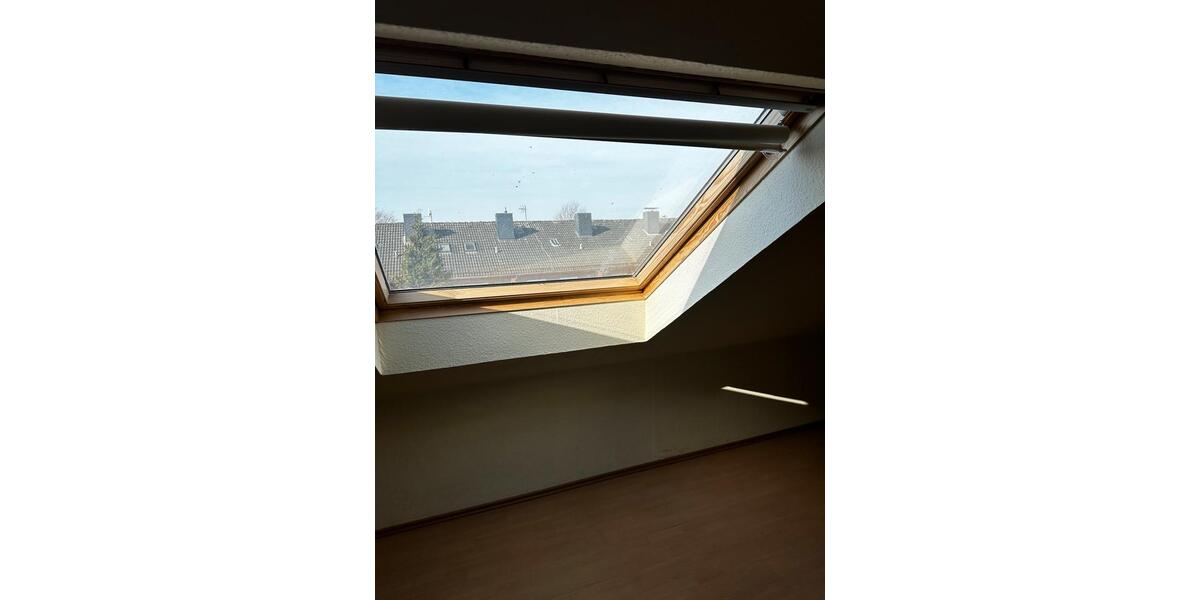 Reihenhaus Bremerhaven Schiffdorferdamm - 5 Zimmer, 130 m&sup2;, 250.000&euro; | Angebot:26112105