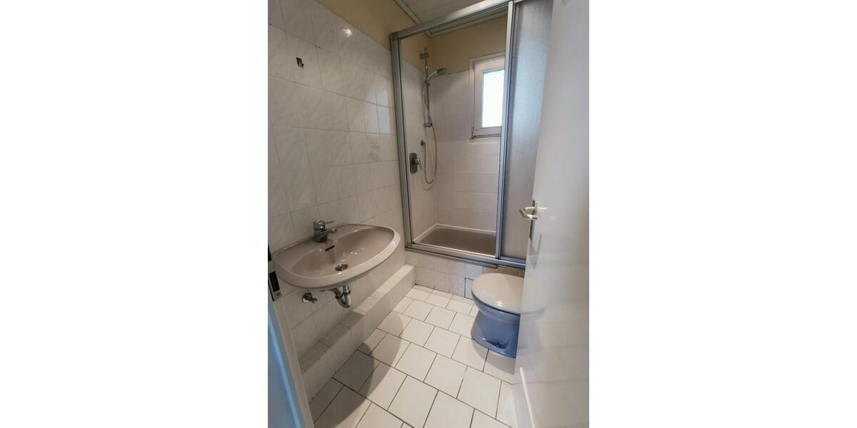 Hochparterre Bremerhaven Mitte - 1 Zimmer, 46 m&sup2;, 330&euro; | Angebot:26295568
