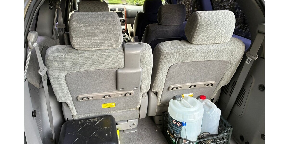 Kia Carnival II 231.794 km 2.500 &euro; Loxstedt 27612