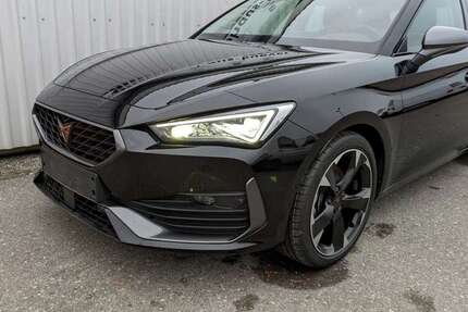 Cupra Leon 21.800 km 25.950 € Hagen 27628