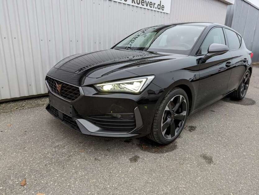 Cupra Leon 21.800 km 25.950 € Hagen 27628