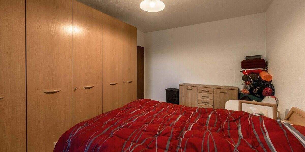 Einfamilienhaus Bremerhaven Lehe - 4 Zimmer, 156 m&sup2;, 270.000&euro; | Angebot:23061257