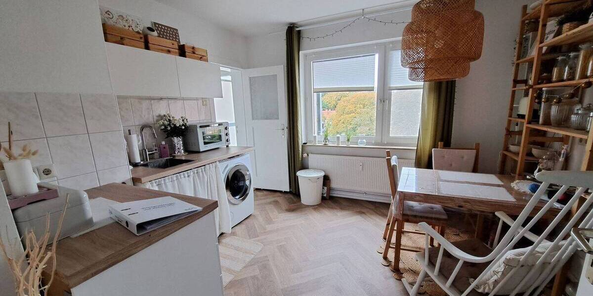 Etagenwohnung Bremerhaven Lehe - 2 Zimmer, 55 m&sup2;, 375&euro; | Angebot:26277799