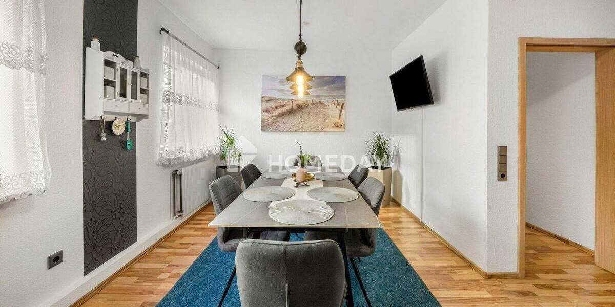 Reihenmittelhaus Bremerhaven Lehe - 7 Zimmer, 185 m&sup2;, 269.000&euro; | Angebot:25302951