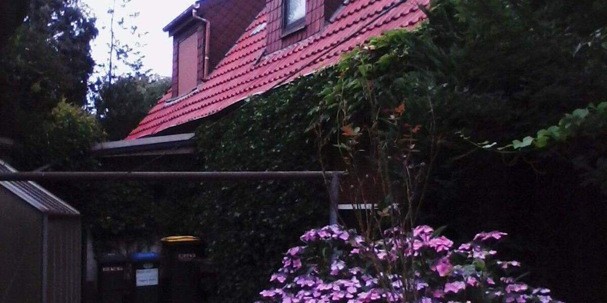 Mehrfamilienhaus, Wohnhaus Bremerhaven Lehe - 8 Zimmer, 140 m&sup2;, 250.000&euro; | Angebot:24735780