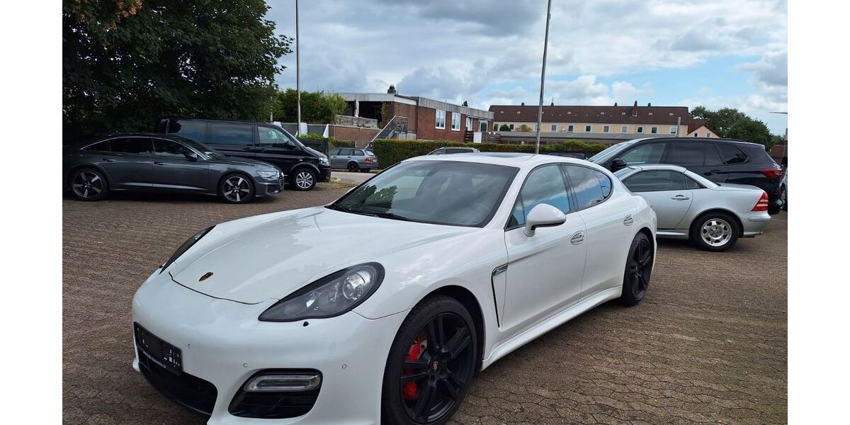 Porsche Panamera 278.500 km 18.700 &euro; Bremerhaven 27576