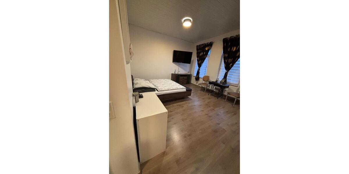 Doppelhaushälfte Nordenham - 10 Zimmer, 290 m&sup2;, 499.000&euro; | Angebot:27023189