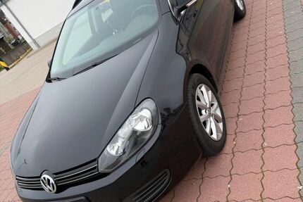 VW Golf 252.000 km 3.999 &euro; Geestland 27607