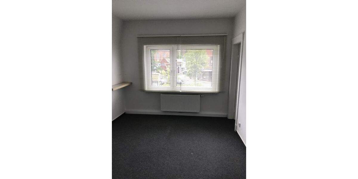 Gewerbeobjekt Butjadingen Burhave - 4 Zimmer, 107 m&sup2;, 1.000&euro; | Angebot:26189942