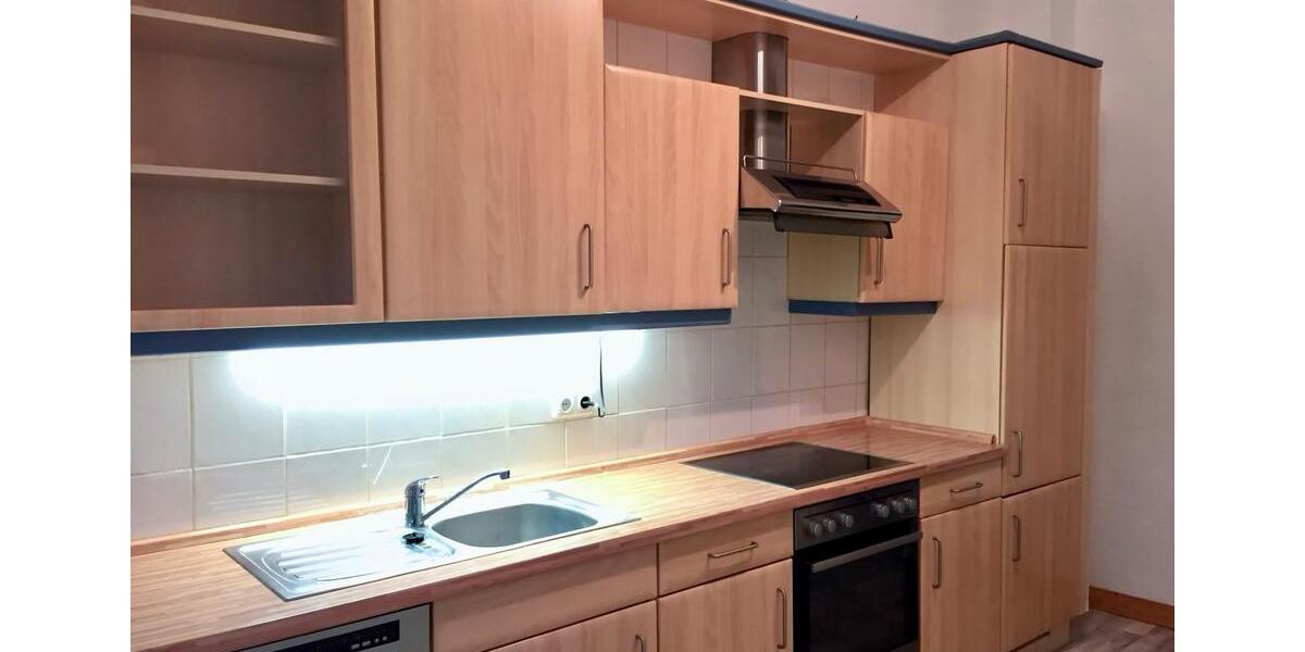 Einfamilienhaus Butjadingen - 11 Zimmer, 386 m&sup2;, 450.000&euro; | Angebot:27002058