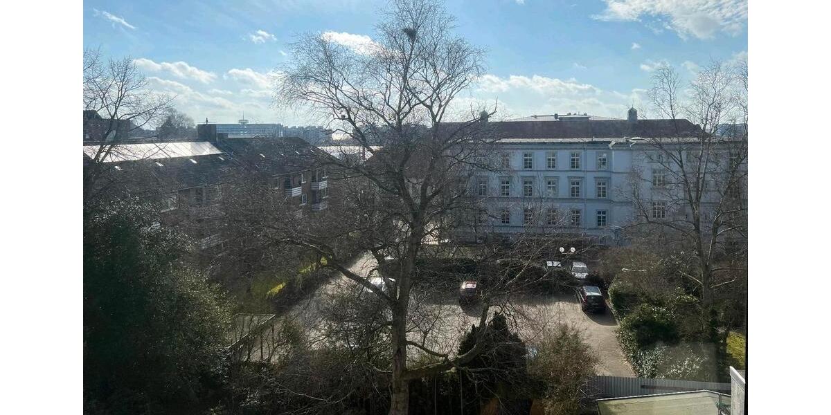 Etagenwohnung Wilhelmshaven Heppens - 4 Zimmer, 105 m&sup2;, 435&euro; | Angebot:25855656