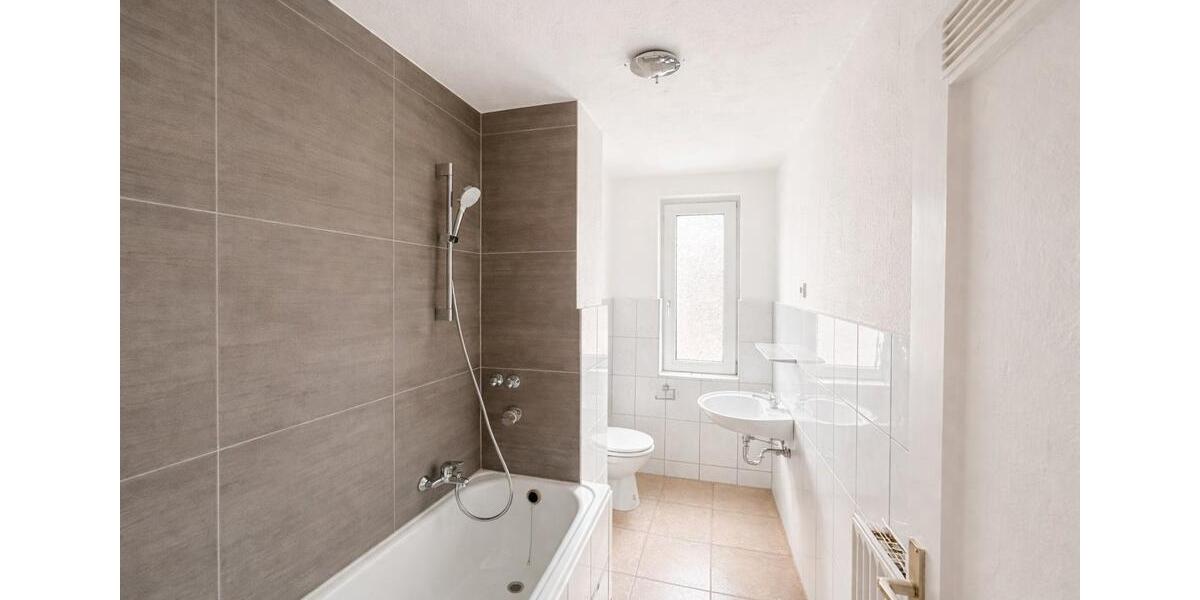 Etagenwohnung Bremerhaven - 2 Zimmer, 50 m&sup2;, 390&euro; | Angebot:26445216