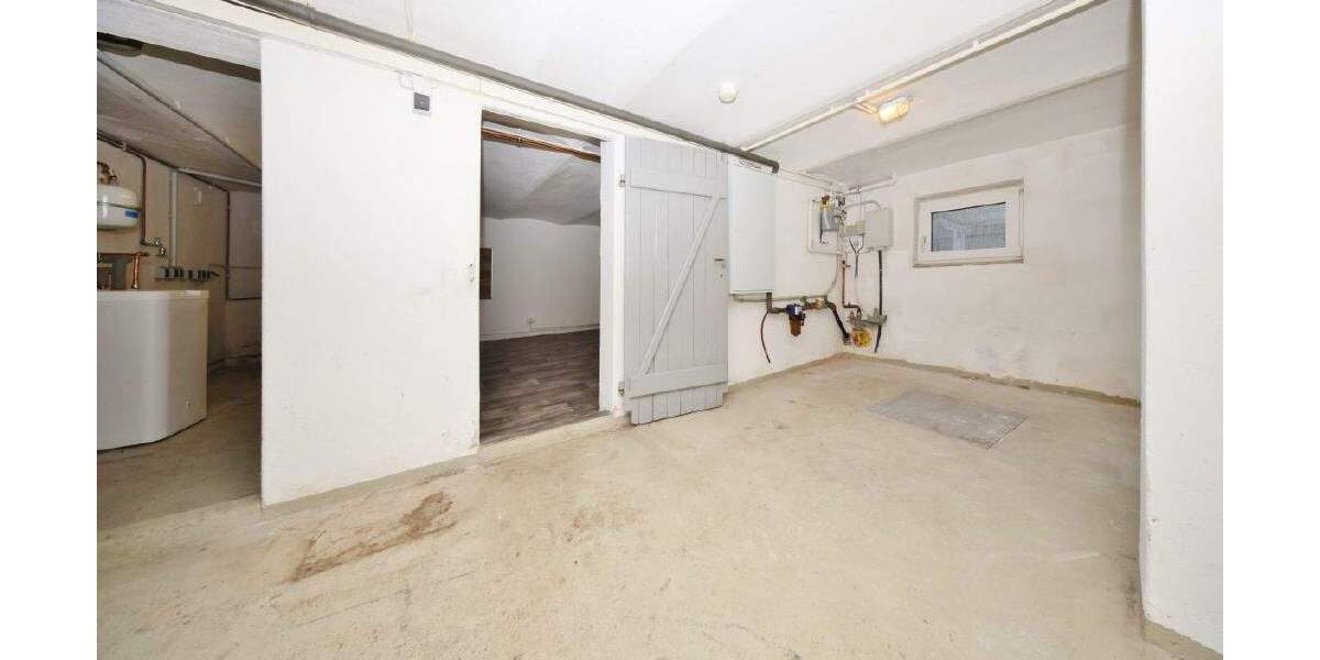 Einfamilienhaus Wilhelmshaven-Heppens Heppens - 5 Zimmer, 112 m&sup2;, 330.000&euro; | Angebot:24220386