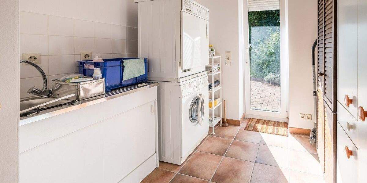 Doppelhaushälfte Bremerhaven Weddewarden - 4 Zimmer, 125 m&sup2;, 299.000&euro; | Angebot:23949495