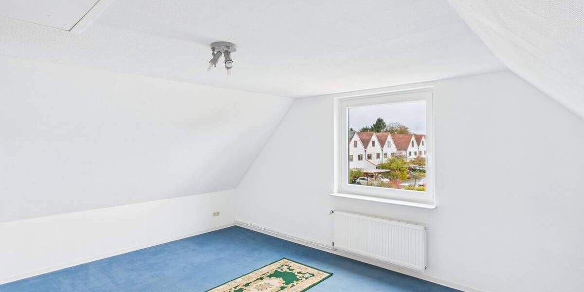 Reihenmittelhaus Bremerhaven Lehe - 6 Zimmer, 175 m&sup2;, 359.000&euro; | Angebot:24916557