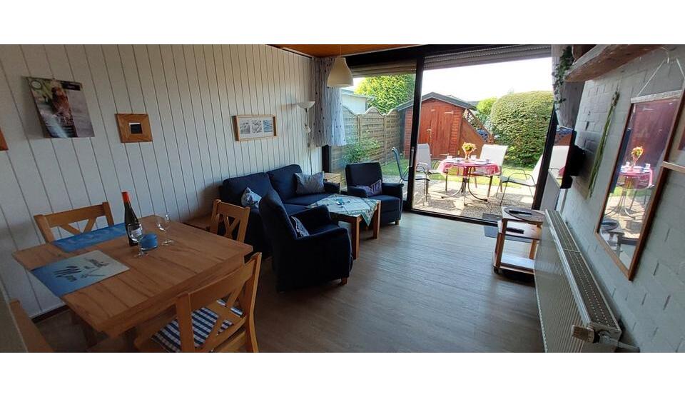Ferienhaus in 26969 Tossens. Zentral, ruhig. 750m zum Strand.