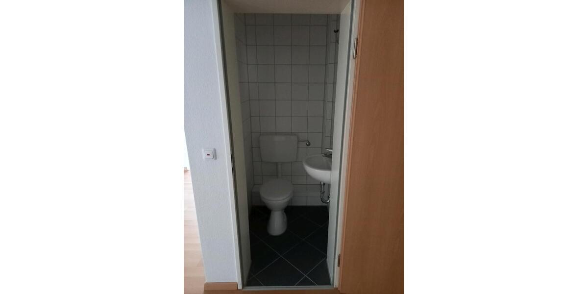 Dachgeschoßwohnung Wurster Nordseeküste - 3 Zimmer, 80 m&sup2;, 175.000&euro; | Angebot:27081558
