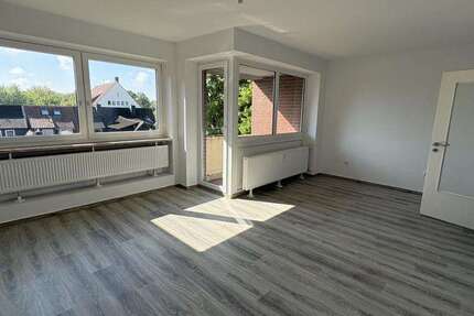 Wohnung Bremerhaven Surheide - 3 Zimmer, 76 m&sup2;, 589&euro; | Angebot:26864911