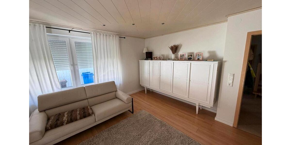 Einfamilienhaus Geestland - 8 Zimmer, 152 m&sup2;, 420.000&euro; | Angebot:26416047