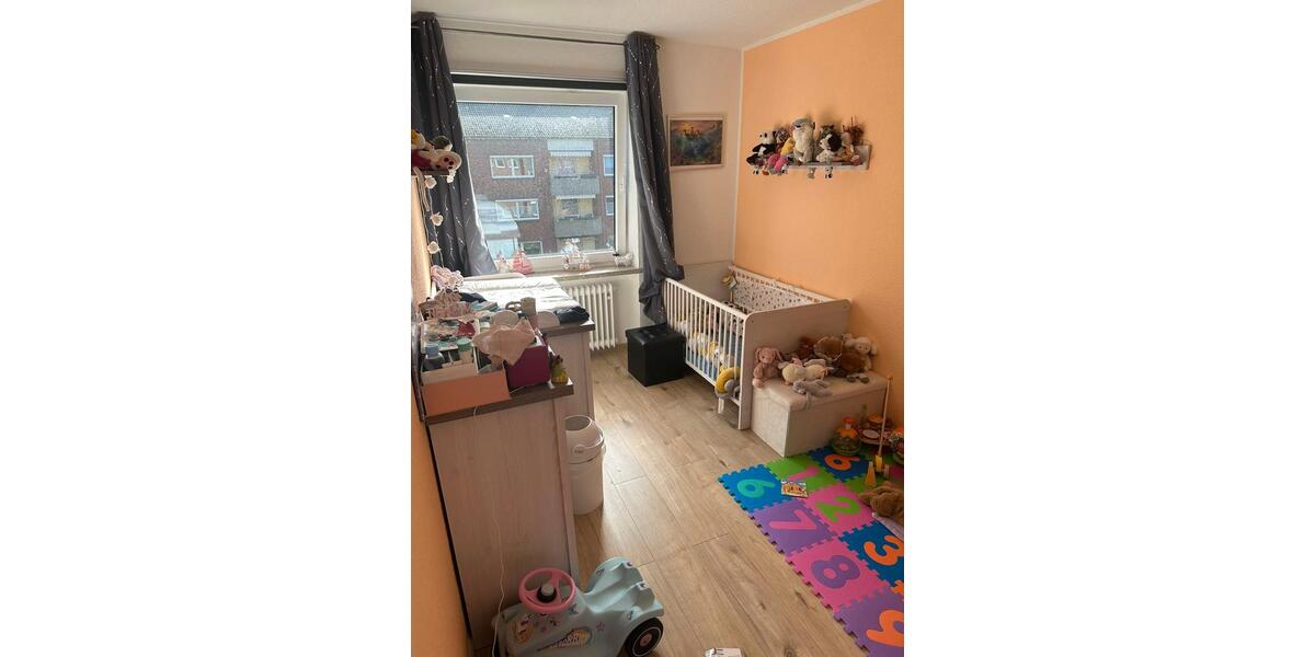 Etagenwohnung Wilhelmshaven Heppens - 5 Zimmer, 93 m&sup2;, 629&euro; | Angebot:26536420
