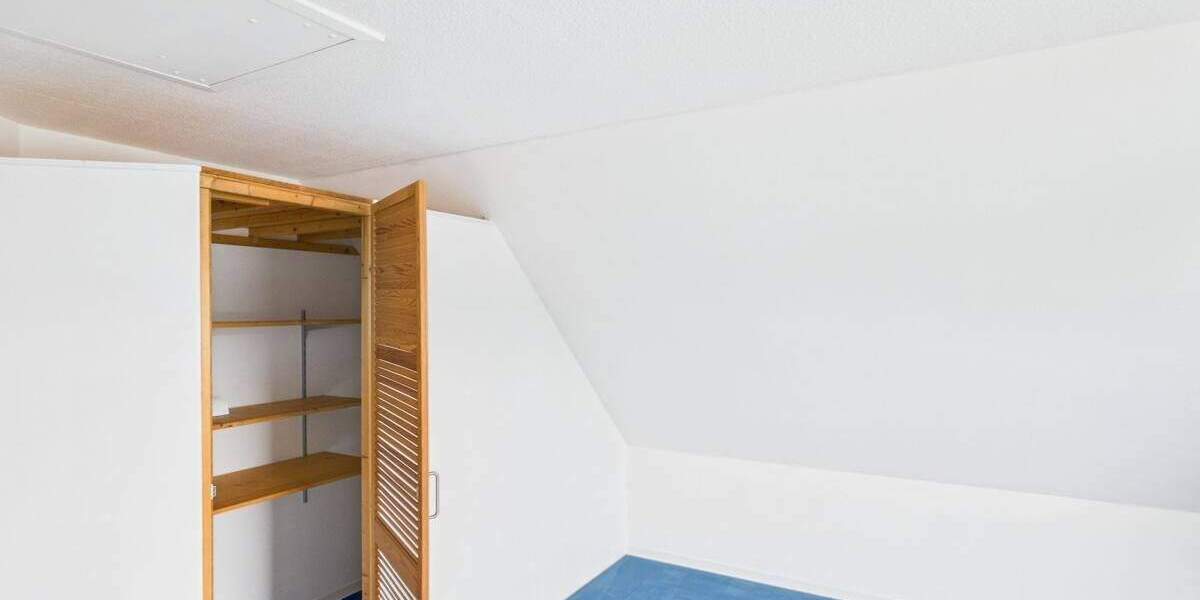 Reihenmittelhaus Bremerhaven Lehe - 6 Zimmer, 175 m&sup2;, 359.000&euro; | Angebot:24916557