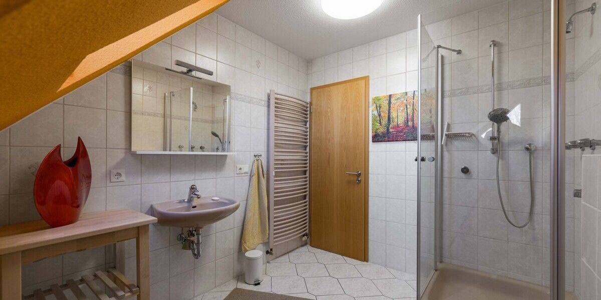 Etagenwohnung Bremerhaven Leherheide - 2 Zimmer, 79 m&sup2;, 125.000&euro; | Angebot:26885883