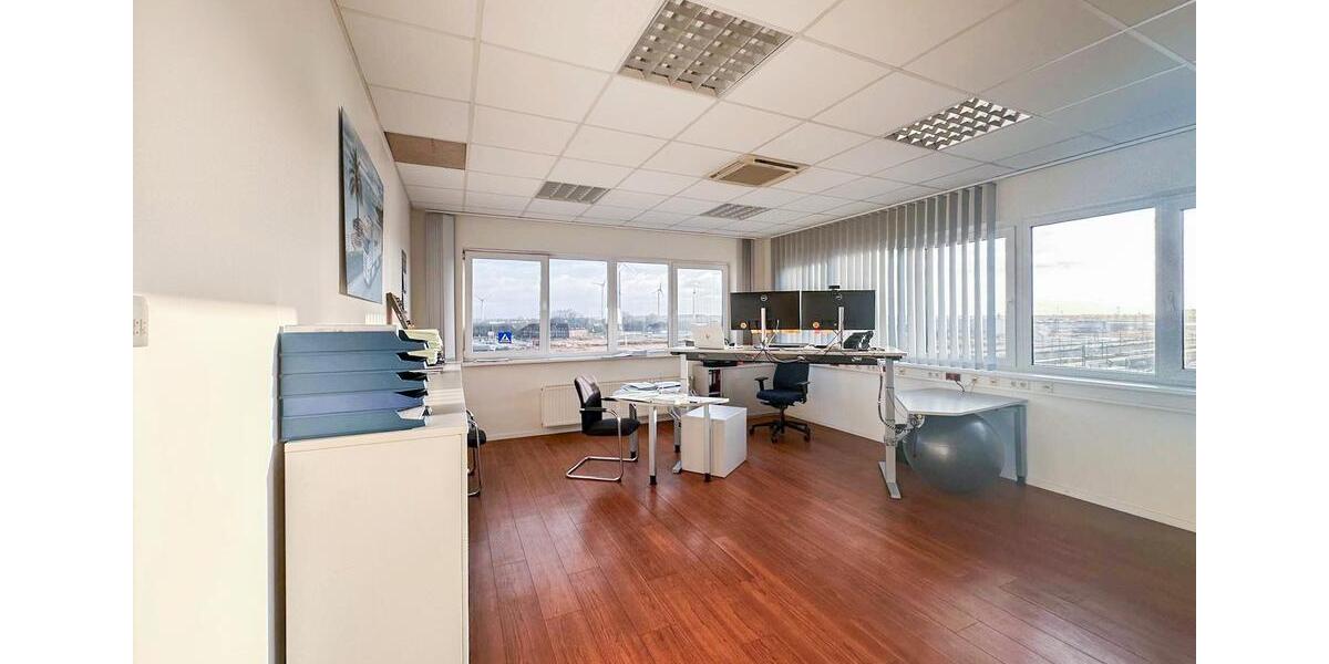 Bremerhaven: Bürofläche in Terminalnähe, Obj.9242 zimmer