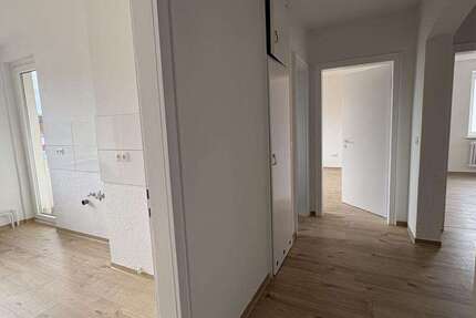 Wohnung Bremerhaven Lehe - 4 Zimmer, 82 m&sup2;, 599&euro; | Angebot:26551355