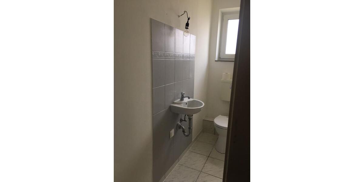 Etagenwohnung Bremerhaven Mitte - 4 Zimmer, 84 m&sup2;, 650&euro; | Angebot:26580338