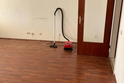 Wohnung Bremerhaven Mitte - 1 Zimmer, 56 m&sup2;, 160.000&euro; | Angebot:26131420