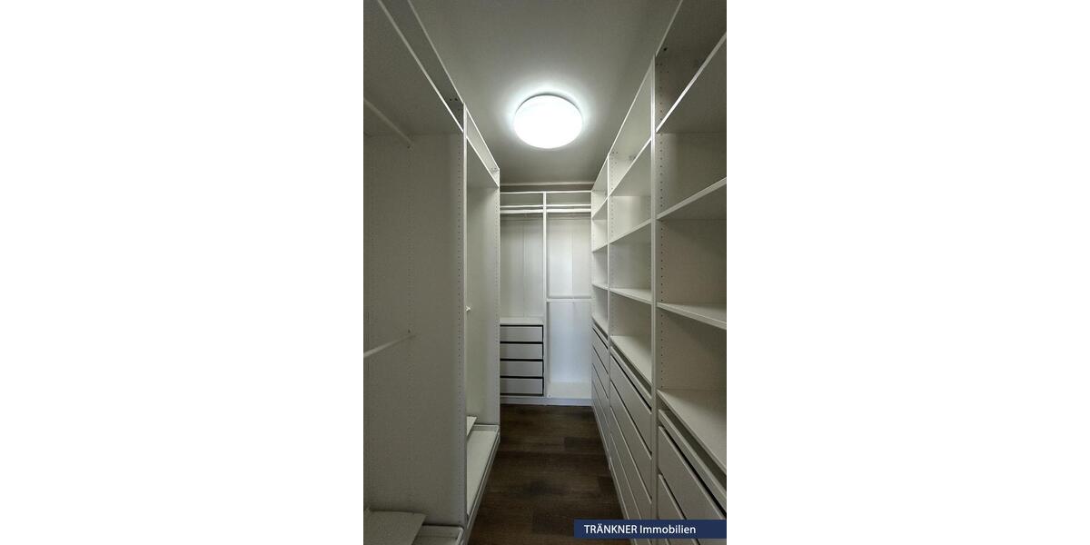 Etagenwohnung Bremerhaven Wulsdorf - 3 Zimmer, 120 m&sup2;, 1.700&euro; | Angebot:26100106