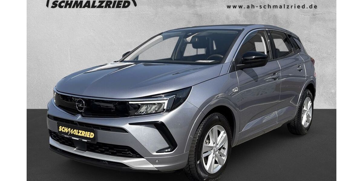 Opel Grandland (X) 15.193 km 22.470 &euro; Bremerhaven 27570