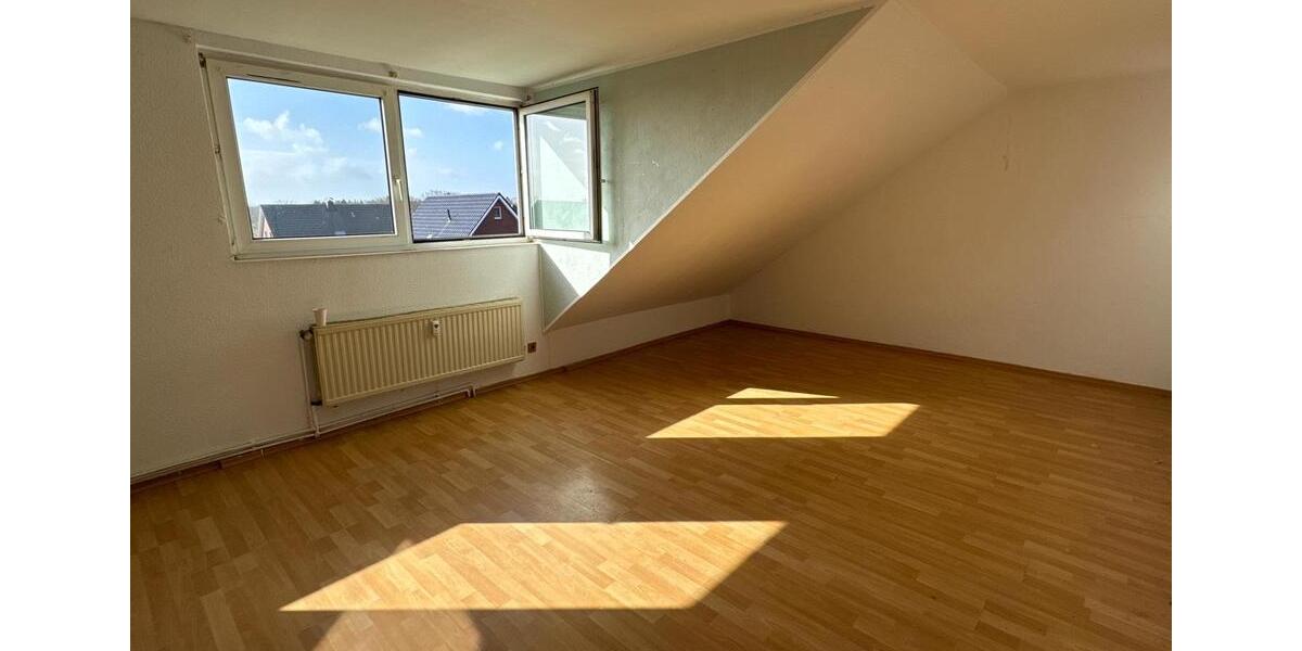 Dachgeschoßwohnung Wurster Nordseeküste - 3 Zimmer, 78 m&sup2;, 600&euro; | Angebot:25917972