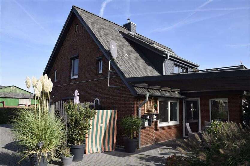 Haus zum Kaufen in Wanna 299.000 € 180 m²