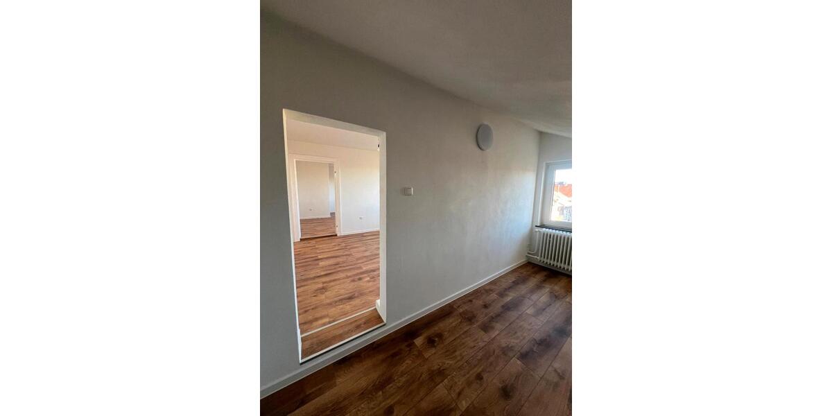 Etagenwohnung Wilhelmshaven Heppens - 4 Zimmer, 105 m&sup2;, 435&euro; | Angebot:25855656