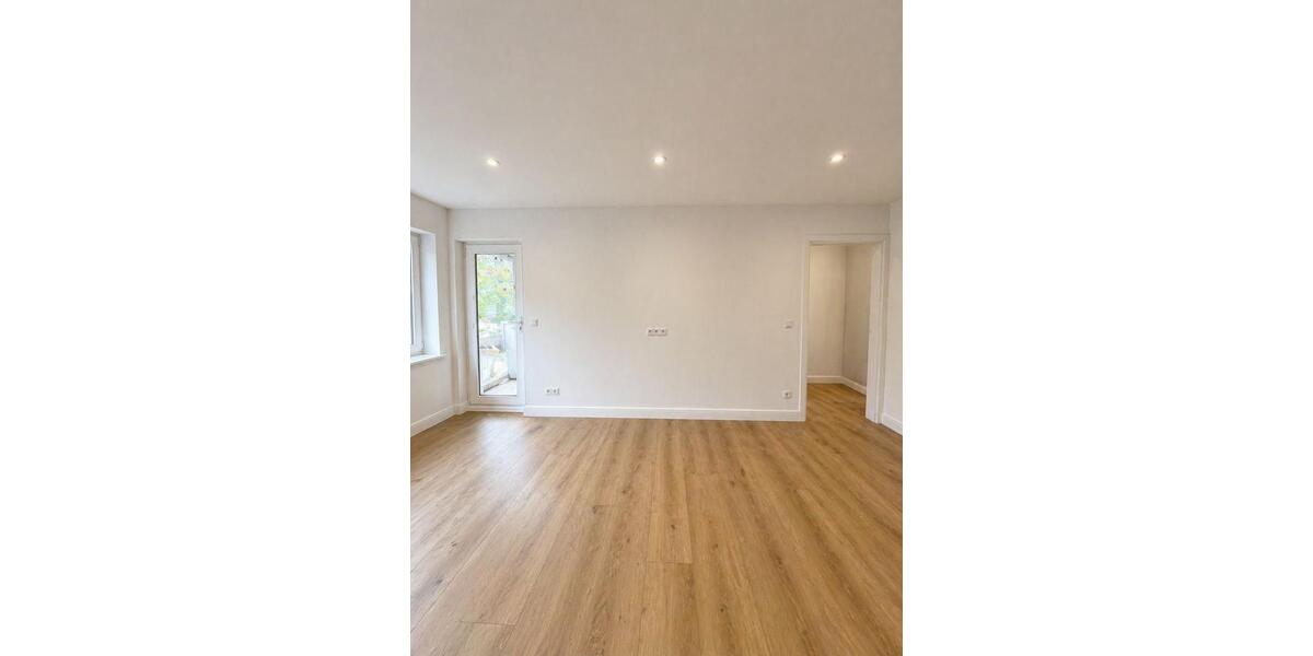 Erdgeschoßwohnung Bremerhaven Mitte - 2 Zimmer, 60 m&sup2;, 650&euro; | Angebot:26346423