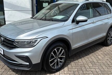 VW Tiguan 84.200 km 21.990 &euro; Brake / Unterweser 26919