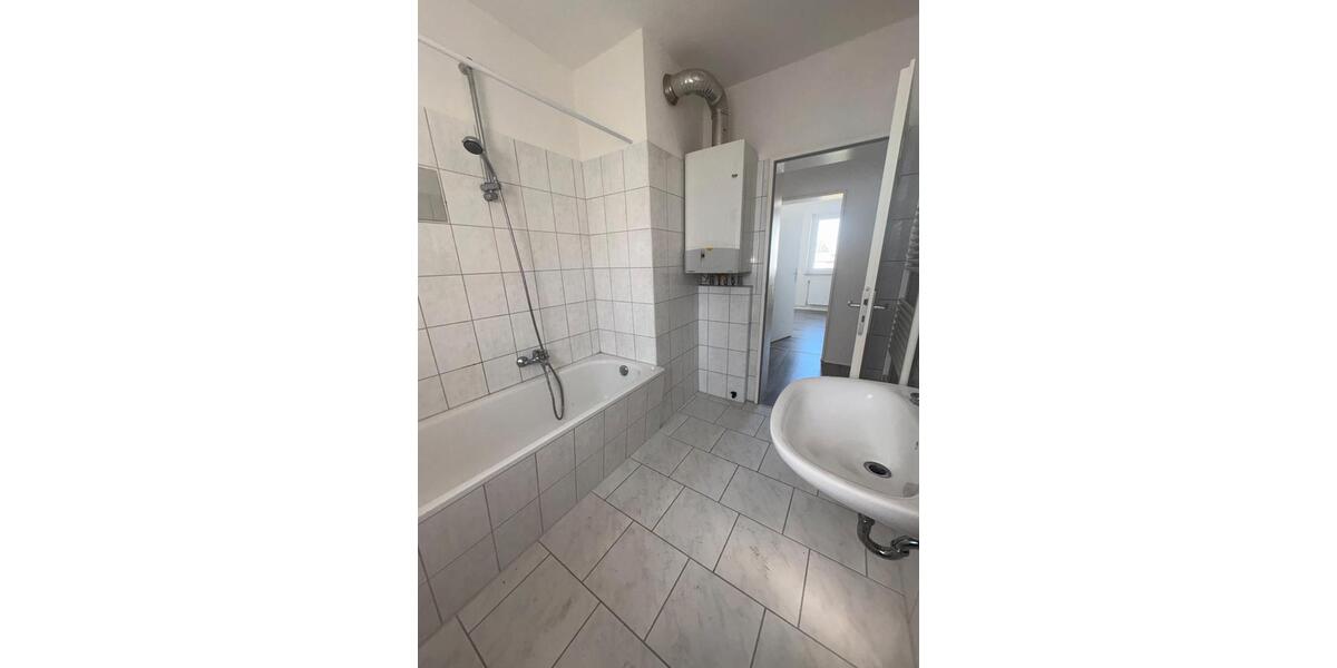 Etagenwohnung Bremerhaven Mitte - 2 Zimmer, 49 m&sup2;, 400&euro; | Angebot:26661577