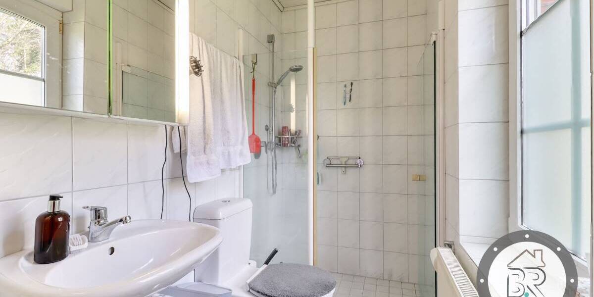 Einfamilienhaus Loxstedt Donnern - 8 Zimmer, 213 m&sup2;, 375.000&euro; | Angebot:26117427