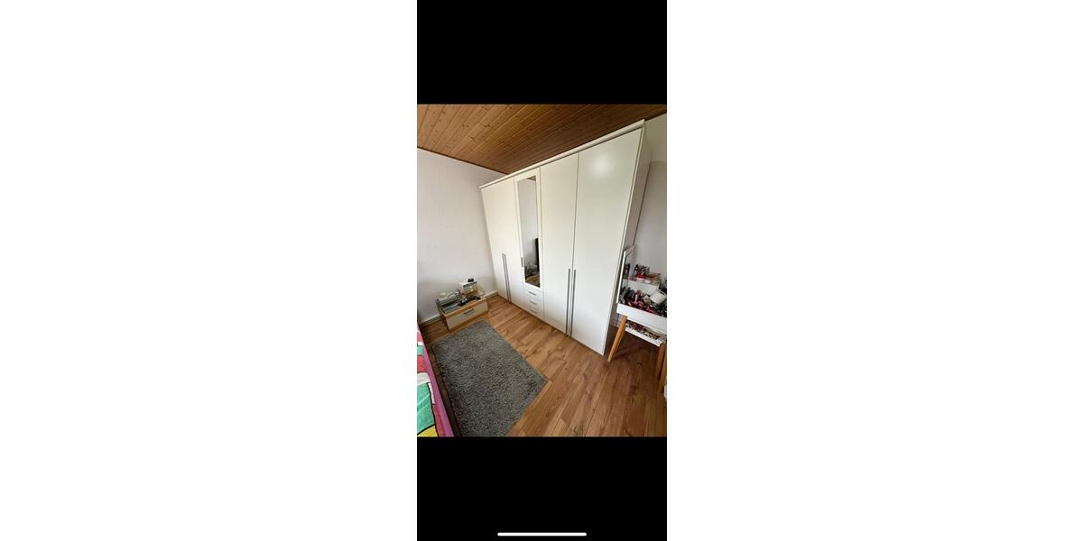Etagenwohnung Nordenham - 2 Zimmer, 65 m&sup2;, 600&euro; | Angebot:23142227