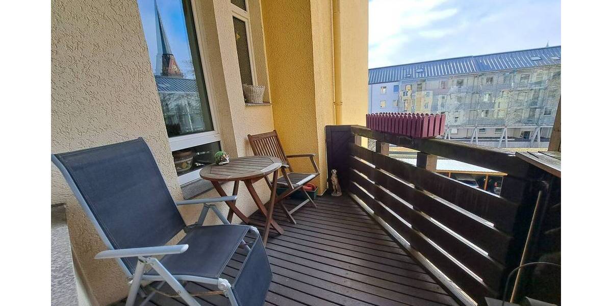 Etagenwohnung Bremerhaven Lehe - 3 Zimmer, 93 m&sup2;, 590&euro; | Angebot:26108575