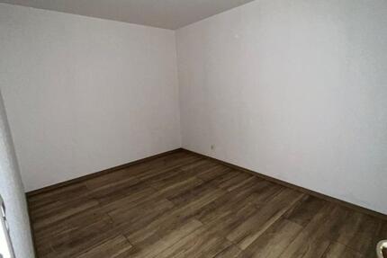 Wohnung Bremerhaven Geestemünde - 3 Zimmer, 65 m&sup2;, 500&euro; | Angebot:24702828