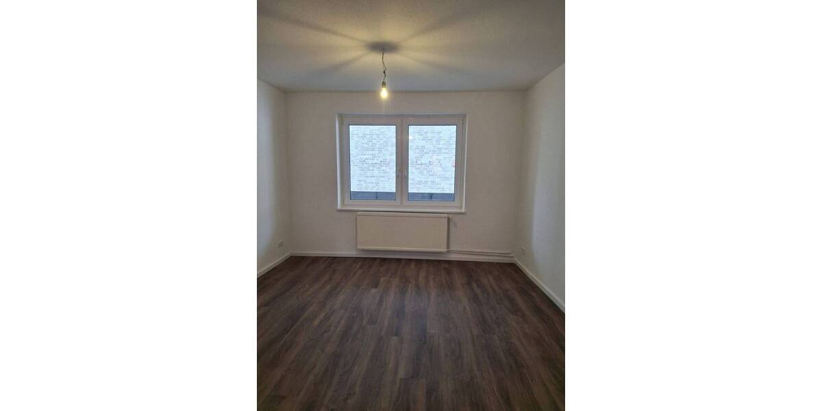 Etagenwohnung Bremerhaven Geestemünde - 3 Zimmer, 72 m&sup2;, 600&euro; | Angebot:26672023