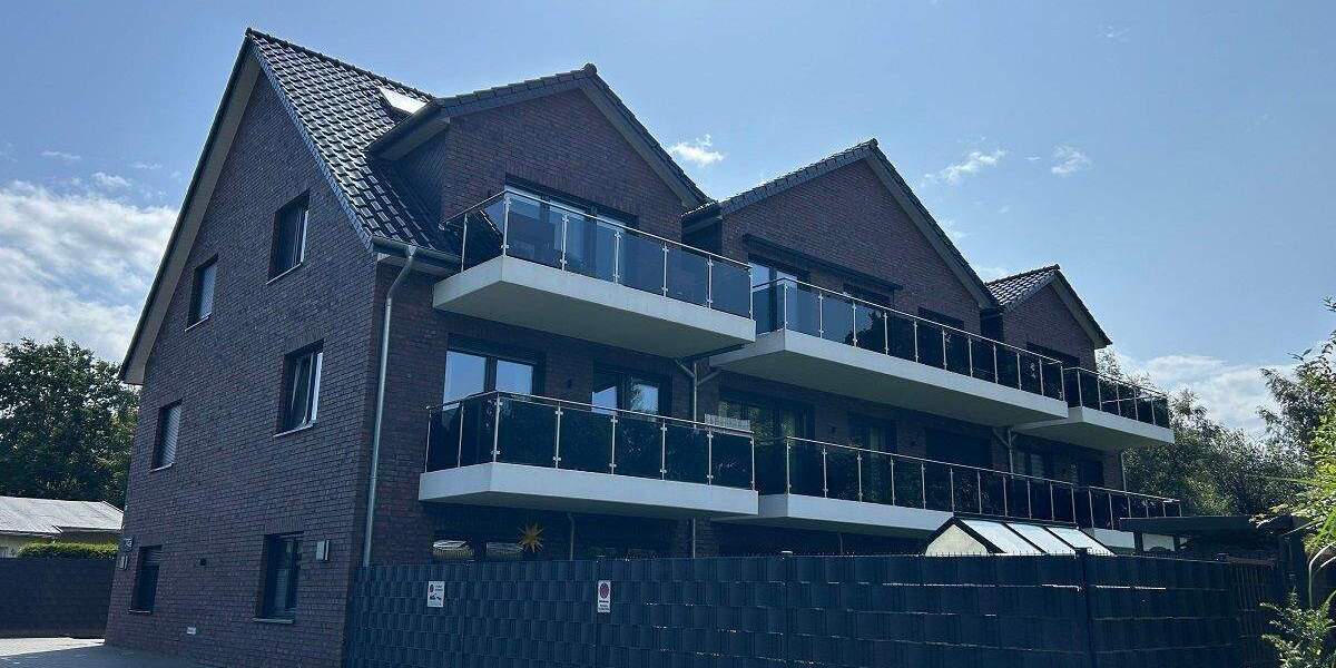 Etagenwohnung Bremerhaven Lehe - 2 Zimmer, 69 m&sup2;, 830&euro; | Angebot:25626811