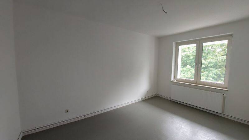 Etagenwohnung Bremerhaven Geestemünde - 2 Zimmer, 58 m&sup2;, 400&euro; | Angebot:26162017